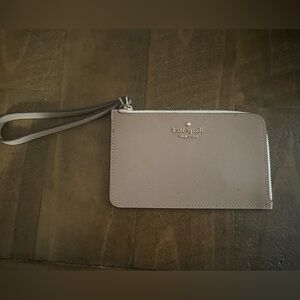 Kate spade two tone tan/cream change purse wristlet wallet purse